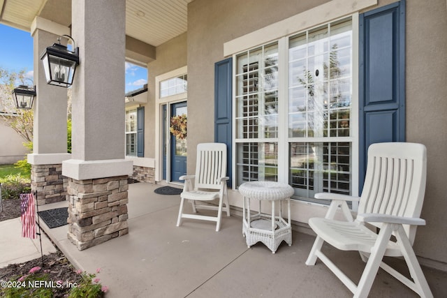 view of patio / terrace featuring covered porch