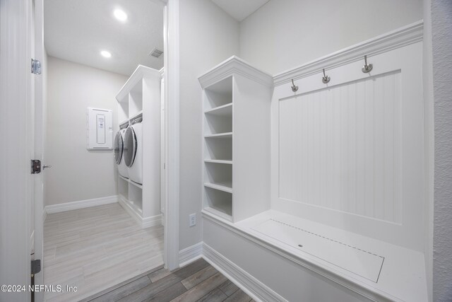 94 Hickory Pine Dr, Saint Augustine, FL 32092 - mudroom with wood finished floors, baseboards, and recessed lighting