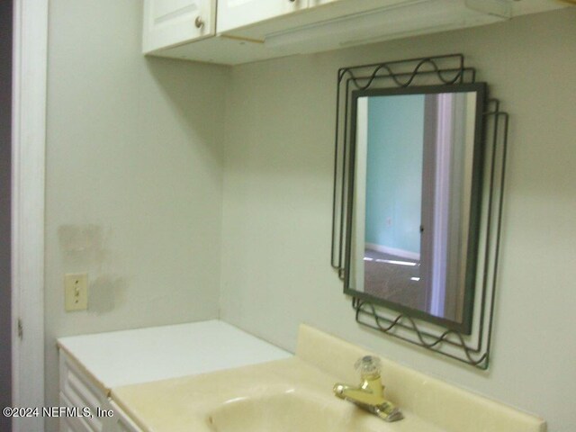 1113 Fieldcrest Rd, Jasper, FL 32052 - bathroom featuring vanity