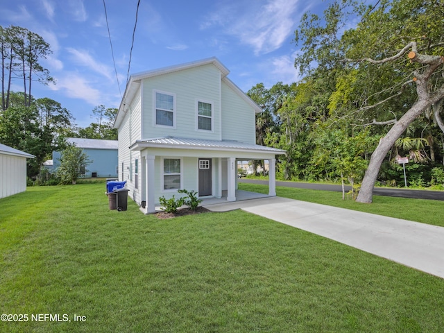 view of front of property with a front yard