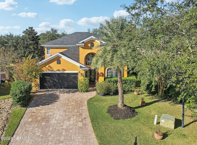 view of front of house with a front yard