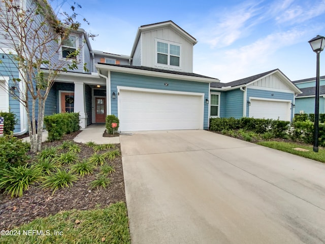 view of front facade with a garage