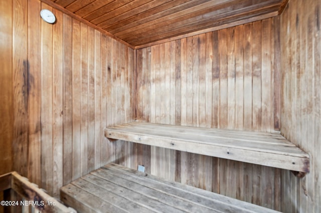 view of sauna / steam room