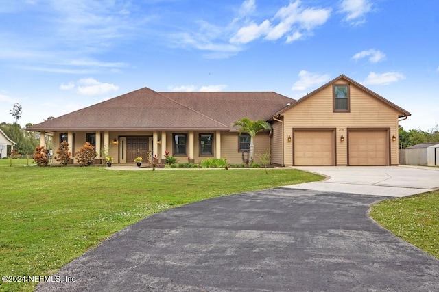 view of front of home with a front lawn