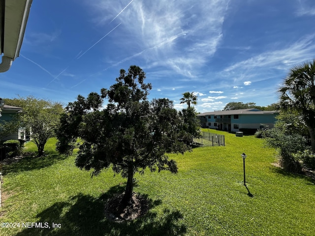 650 Pope Rd W Unit 251, Saint Augustine, FL 32080 - view of green lawn