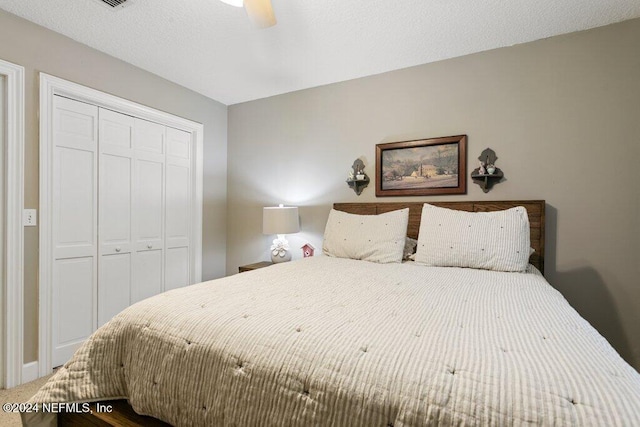 7436 Woodlawn Rd, Macclenny, FL 32063 - bedroom featuring ceiling fan and a closet