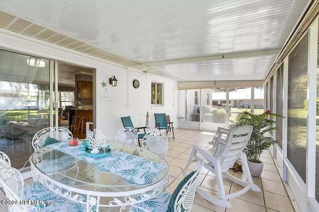 view of sunroom / solarium