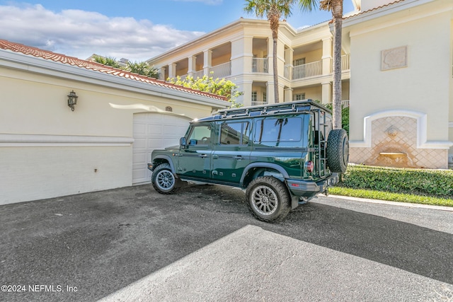 415 N Ocean Grande Dr Unit 101, Ponte Vedra Beach, FL 32082 - view of garage