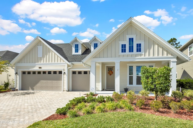 view of front of house with a garage