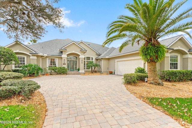 view of front facade with a garage