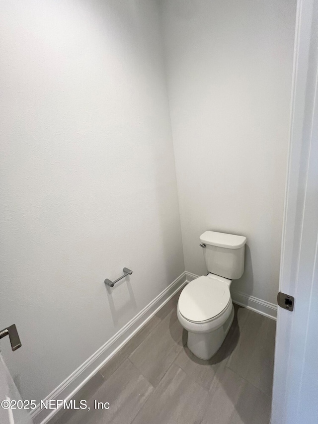 88 Latham Dr, Ponte Vedra, FL 32081 - bathroom featuring toilet and baseboards