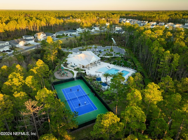 view of aerial view at dusk