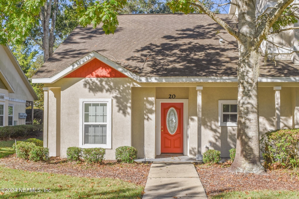 view of front of home featuring covered porch