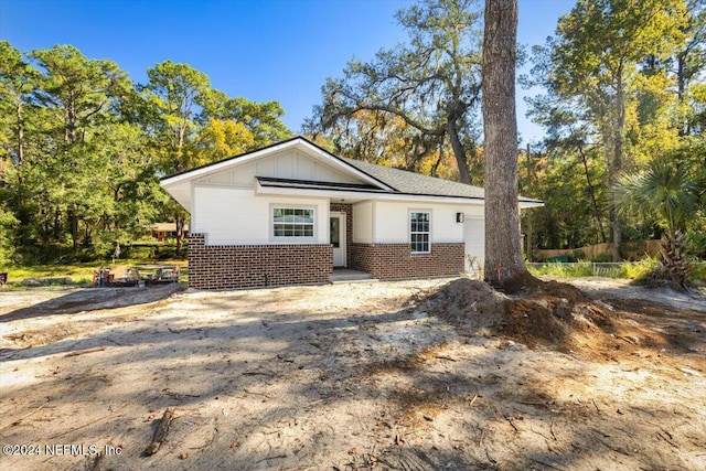 view of front of house