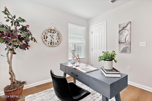 office area with dark hardwood / wood-style floors