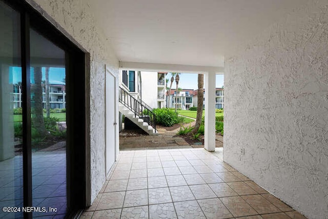 view of foyer entrance