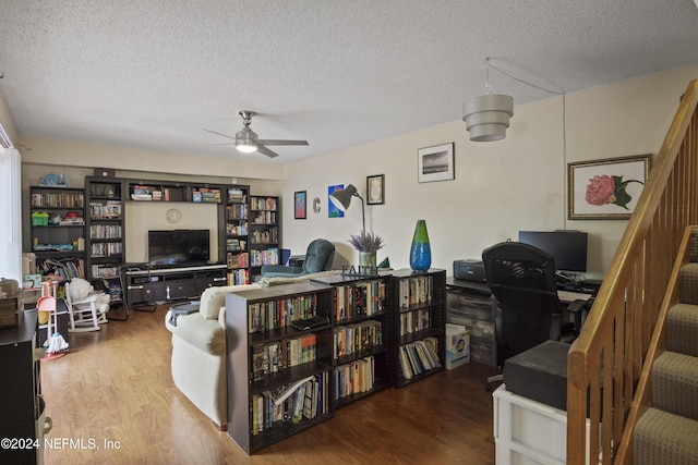 2975 SW Sunset Trace Cir Unit 2975, Palm City, FL 34990 - photo 5
