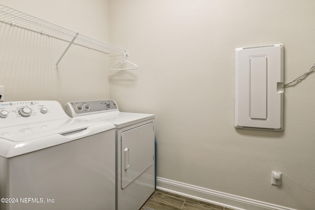 laundry room featuring washer and clothes dryer