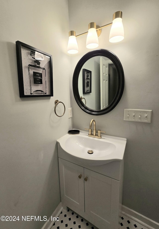 bathroom with vanity