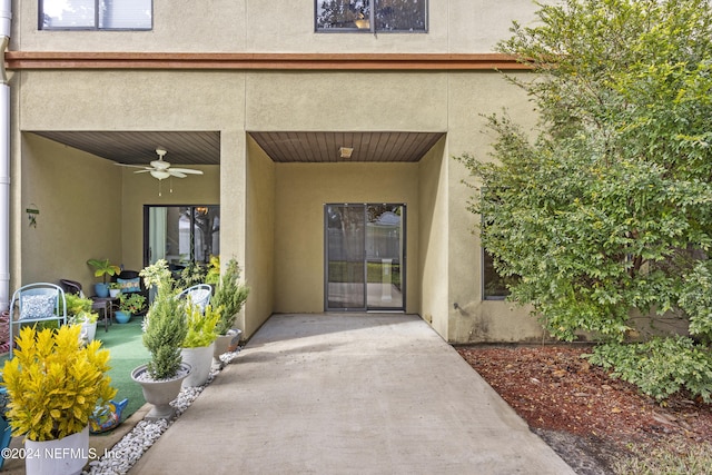 532 Dry Branch Way, Saint Johns, FL 32259 - entrance to property with stucco siding, a ceiling fan, and a patio