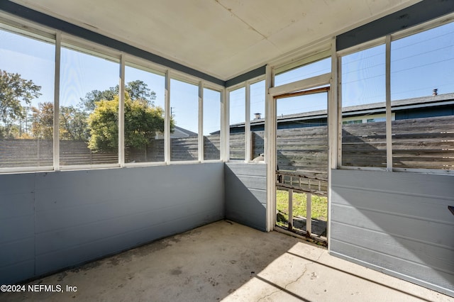 view of unfurnished sunroom