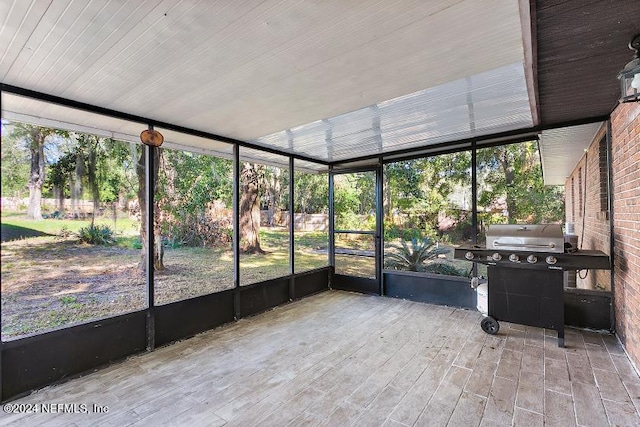 view of unfurnished sunroom