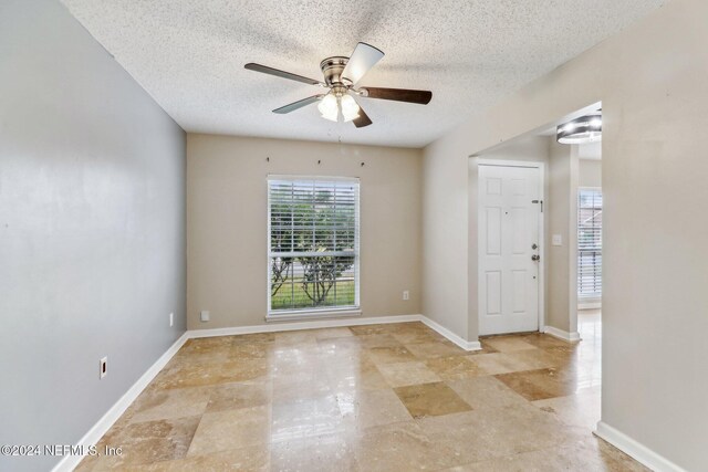 14018 Fish Eagle Dr E, Jacksonville, FL 32226 - photo 4