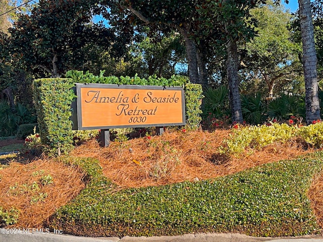 view of community sign