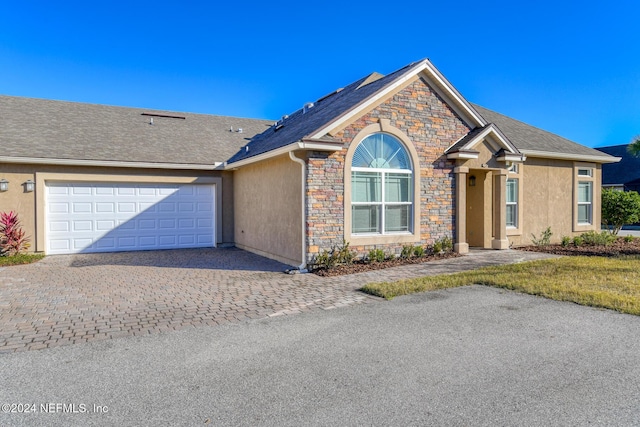 view of front facade with a garage