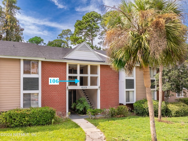 8880 Old Kings Rd S Unit 106, Jacksonville, FL 32257 - view of building exterior with stairway
