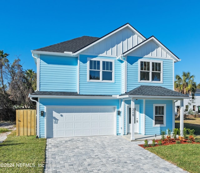 view of front of house with a garage