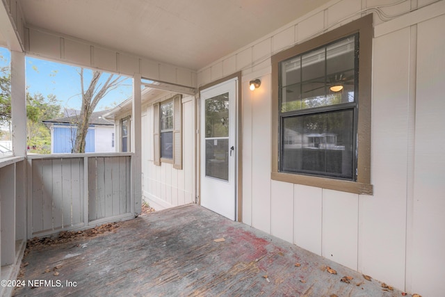 view of unfurnished sunroom