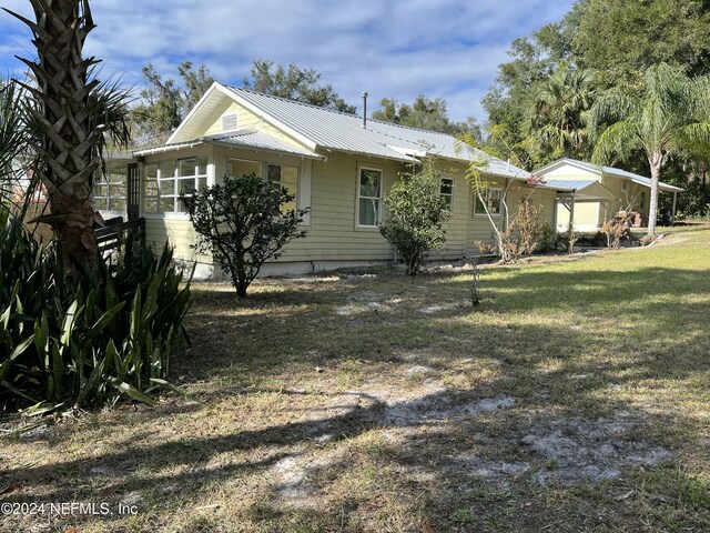 714 Hunter Ave, Crescent City, FL 32112 - photo 4