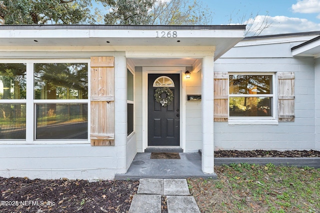 view of entrance to property