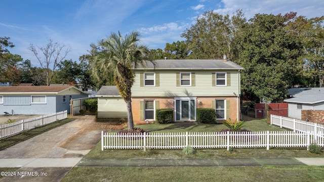 view of front of house with a front yard