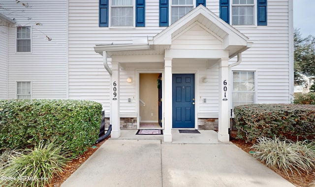 view of property entrance