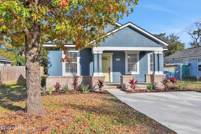 view of front of house featuring a porch