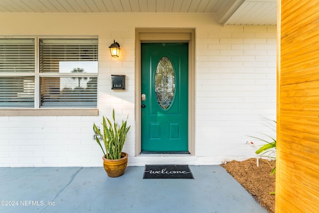 view of entrance to property