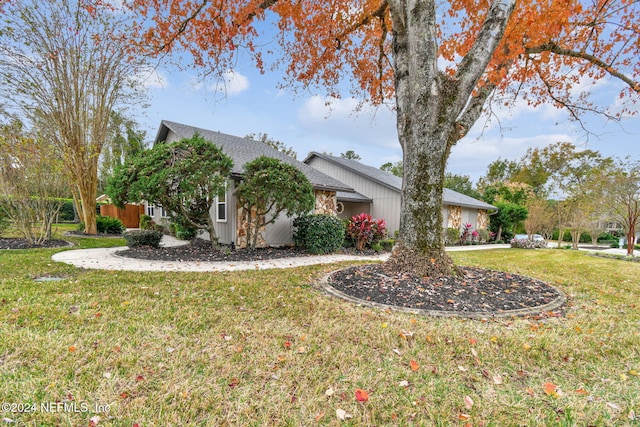 Listing photo 3 for 720 Balmoral Ln, Orange Park FL 32073