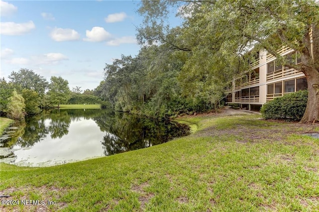 Listing photo 2 for 2328 Sadler Rd Unit 5-D, Fernandina Beach FL 32034