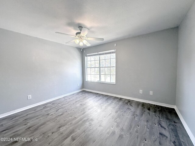13700 Richmond Park Dr N Unit 206, Jacksonville, FL 32224 - photo 15