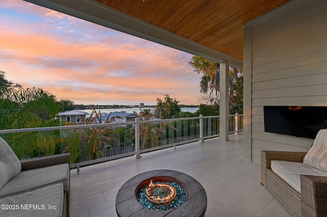 view of patio featuring a fire pit