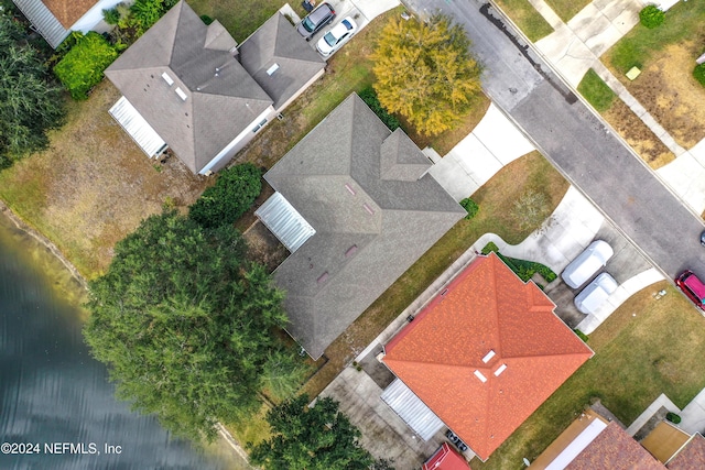 bird's eye view featuring a water view