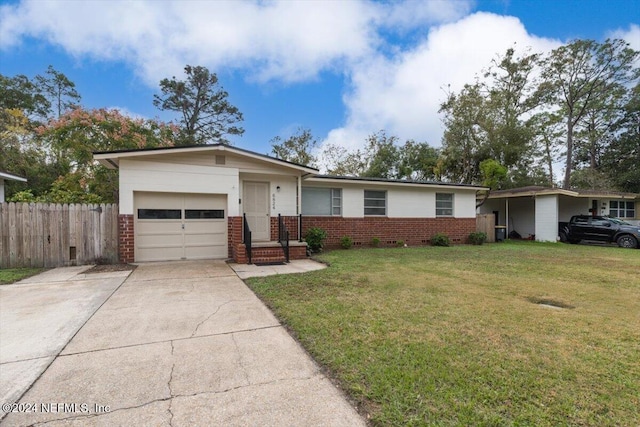 ranch-style house with a front lawn