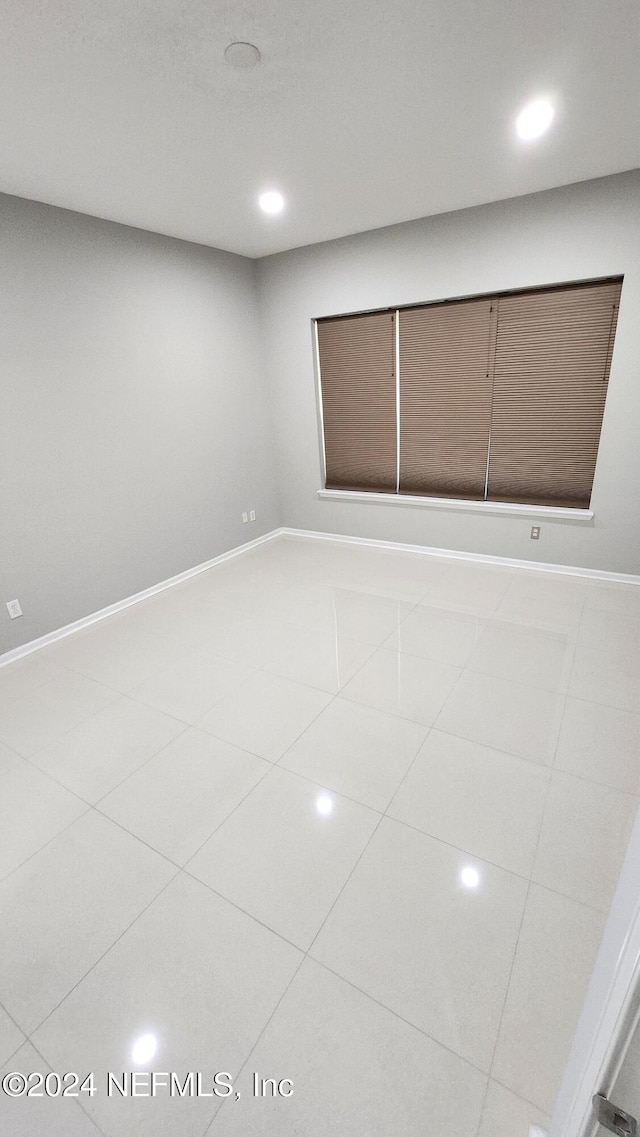 view of tiled empty room