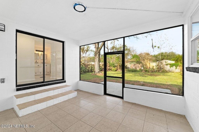 view of tiled spare room