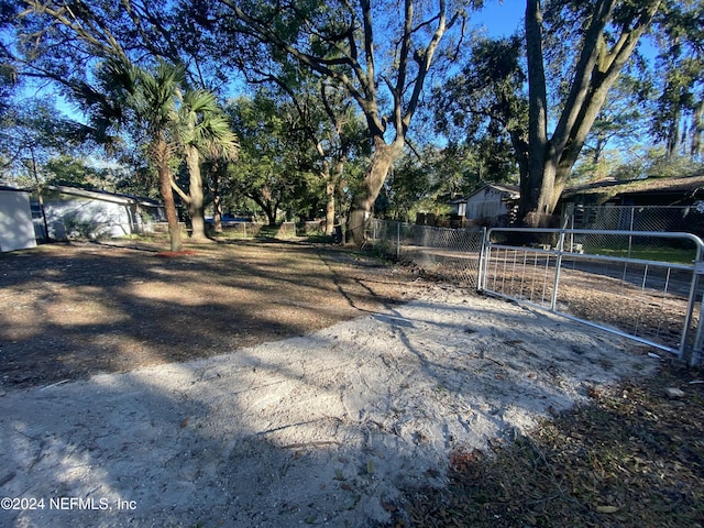 7126 Mc Carty Dr, Jacksonville, FL 32210 - photo 6