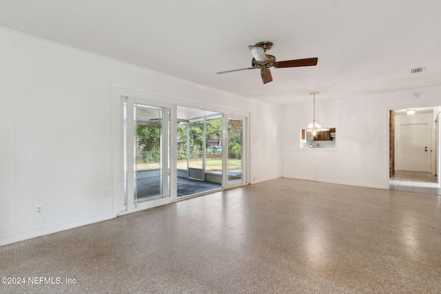 empty room featuring ceiling fan