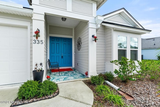 view of property entrance