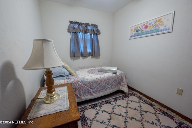 11289 SW 85th Ave, Hampton, FL 32044 - bedroom with baseboards
